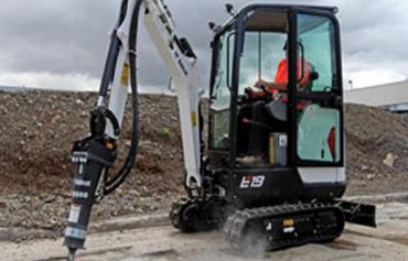 BOBCAT E19
